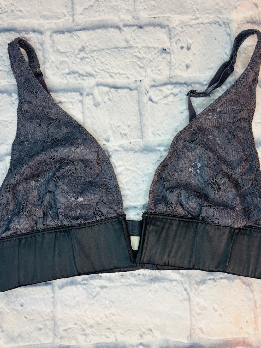 Free People Intimacy Lace Bralette Size Small Purple/Grey
